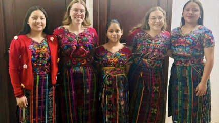 Sherley & Evelien keren terug naar België