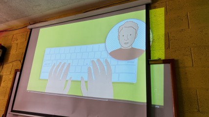 Ook onze jongste leerlingen zetten hun eerste digitale stappen